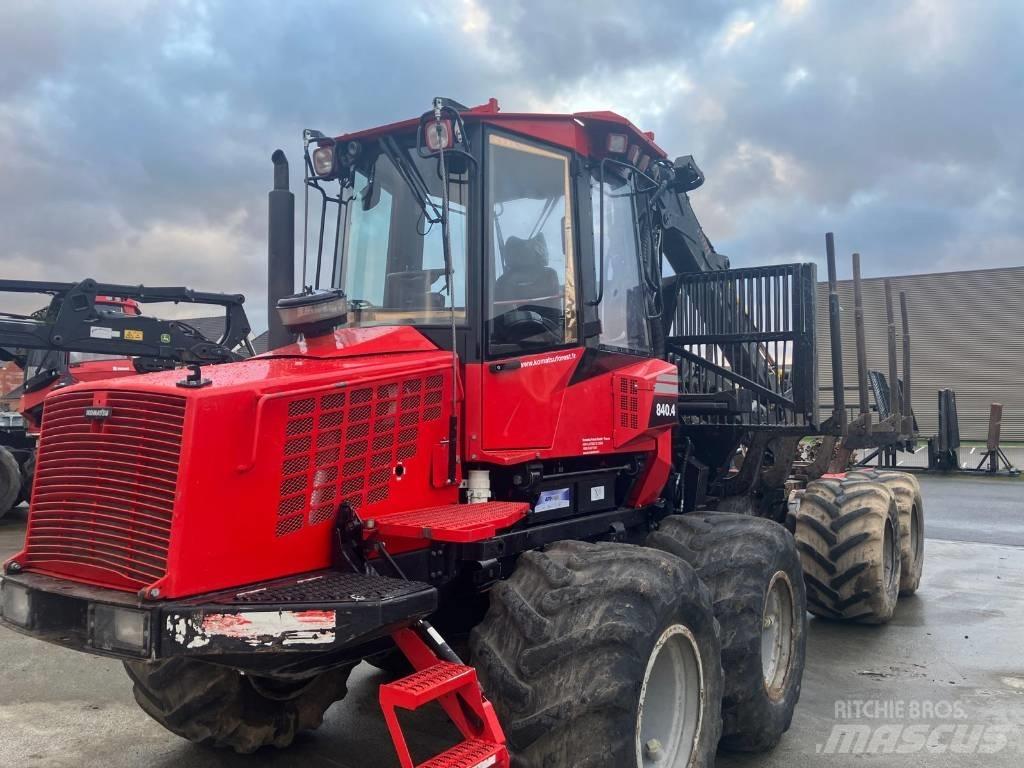 Komatsu 840.4 Transportoare