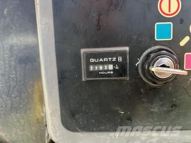 JLG 660 SJ Nacele cu brat telescopic