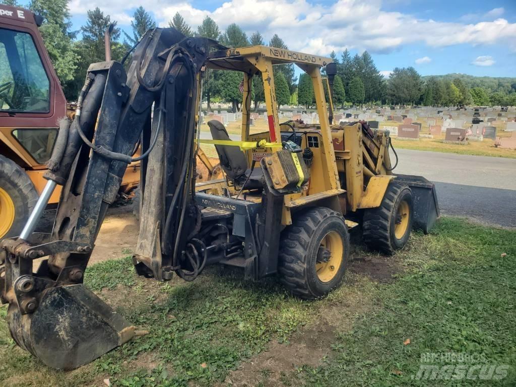 New Holland LB620 Buldoexcavatoare