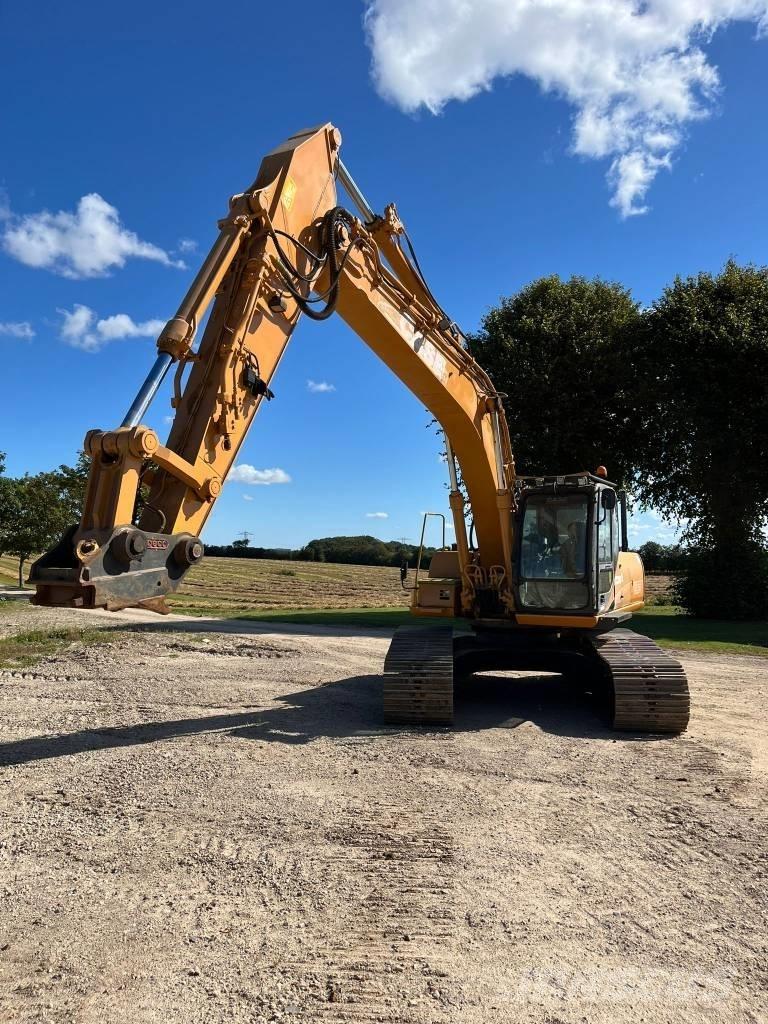 CASE CX 240 Excavatoare pe șenile
