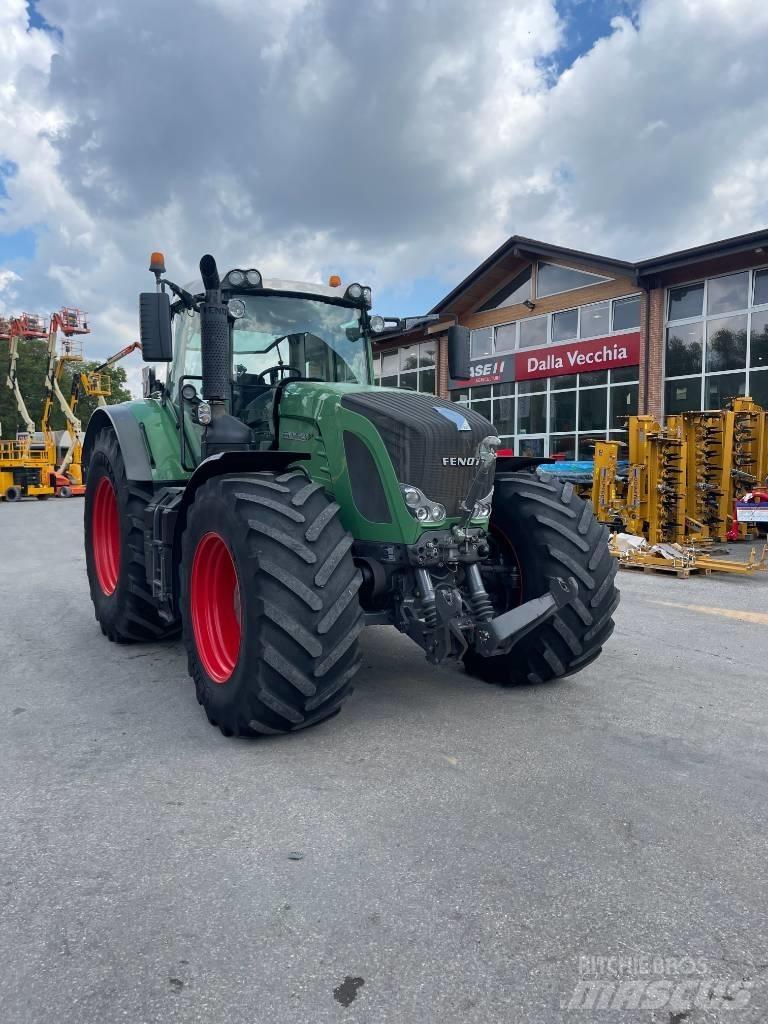 Fendt 930 Vario Tractoare