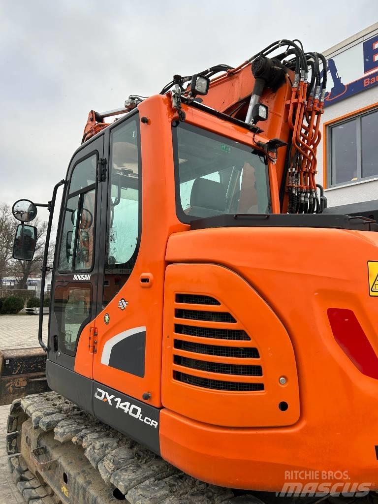 Doosan DX140LCR-5 Excavatoare pe șenile
