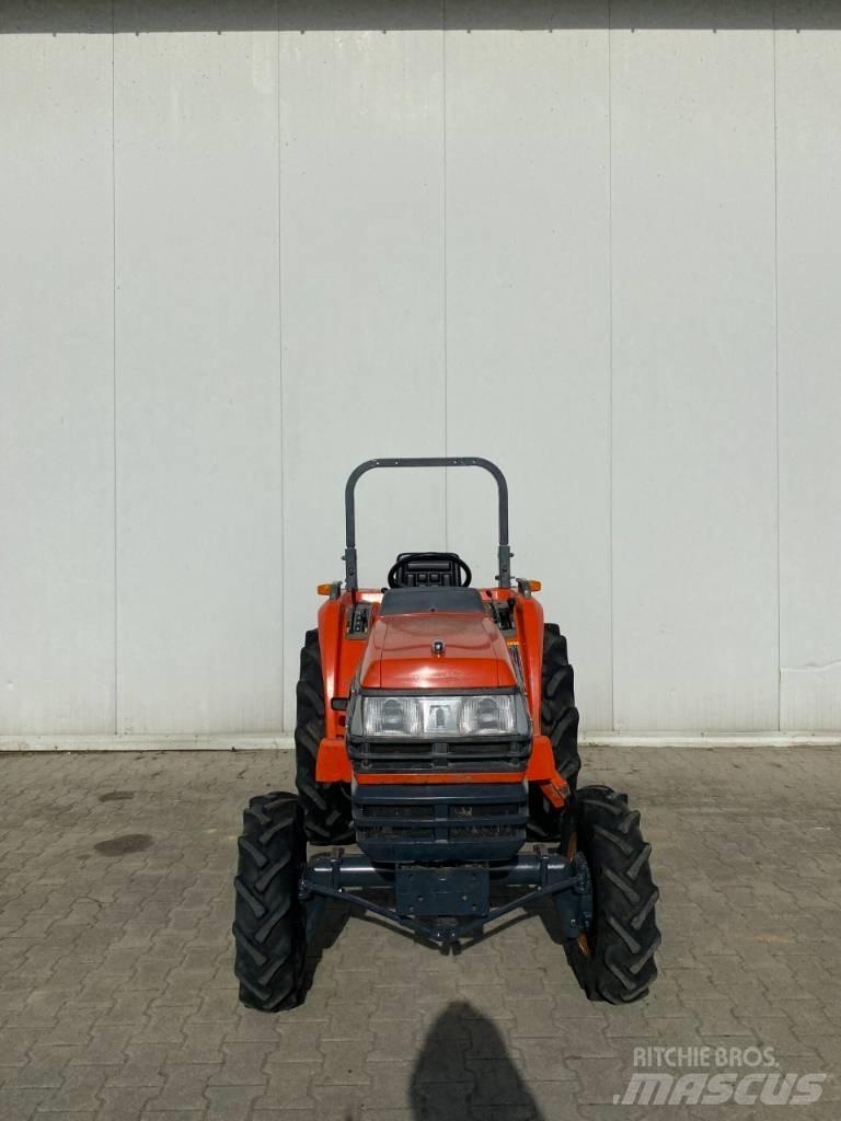 Kubota GT26 Tractoare compacte