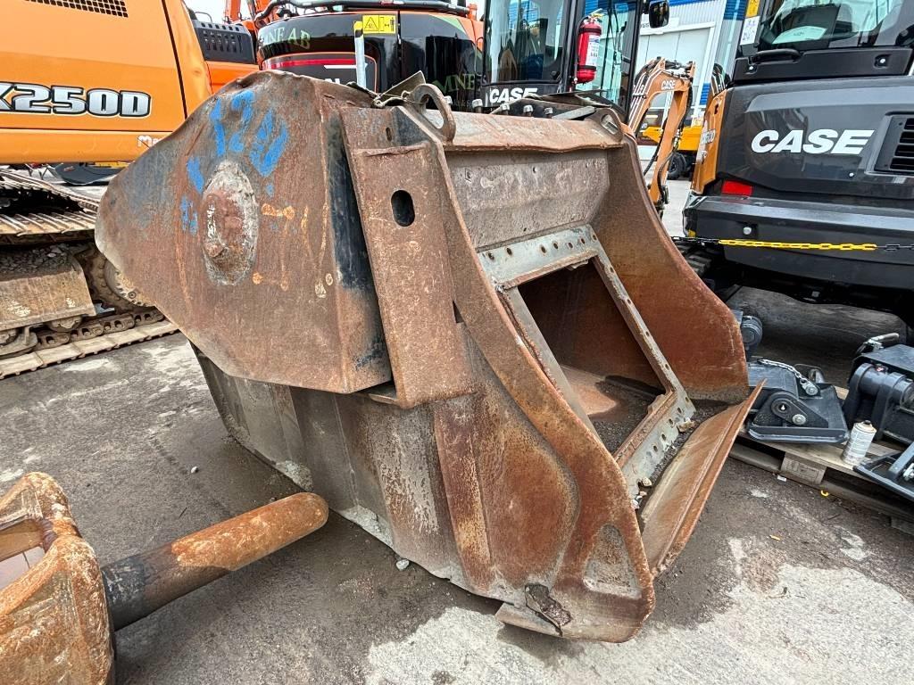 MB Crusher 120 cupe zdrobitoare