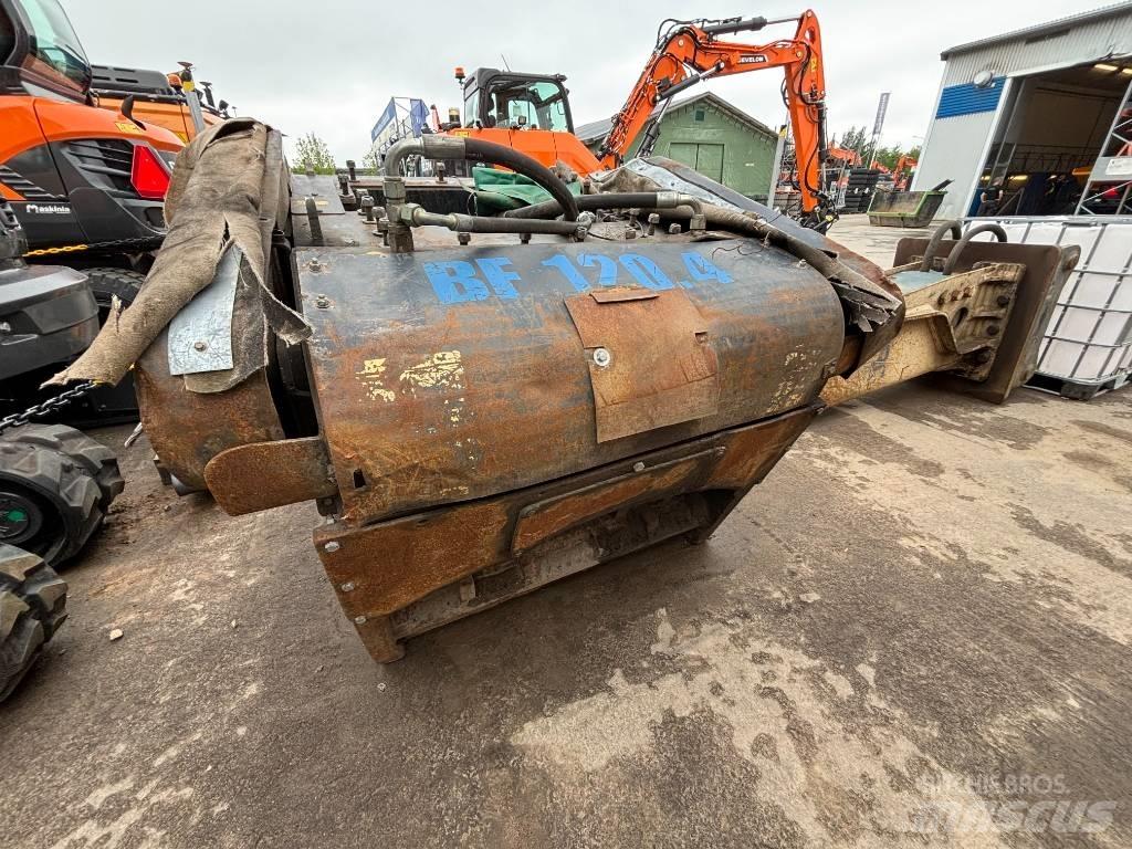 MB Crusher 120 cupe zdrobitoare