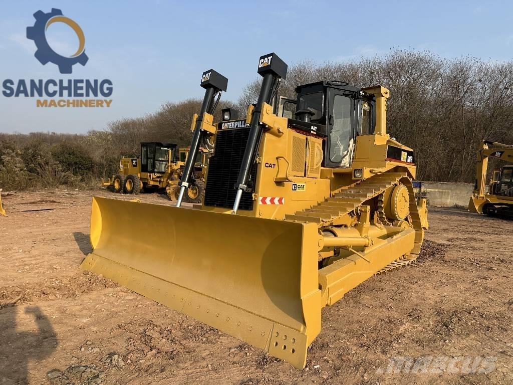 CAT D8R Buldozere pe senile