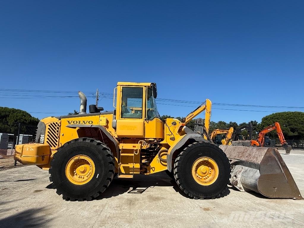 Volvo L 120 E Incarcator pe pneuri