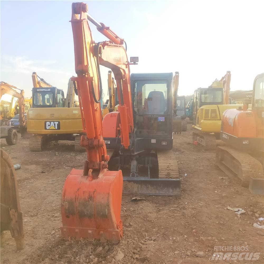 Doosan DH60-7 Excavatoare pe șenile
