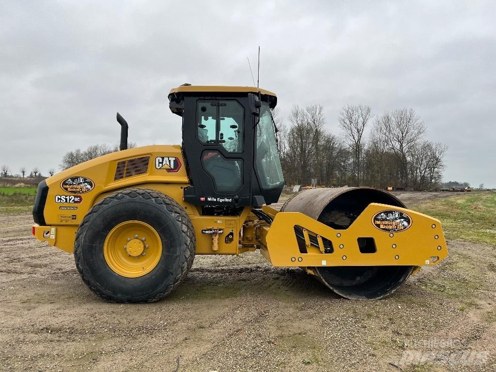 CAT CS 12 GC Compactoare sol