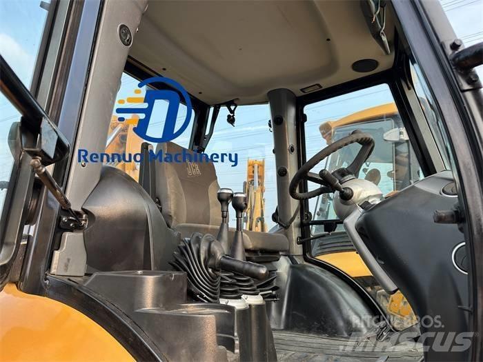 JCB 3 CX Buldoexcavatoare