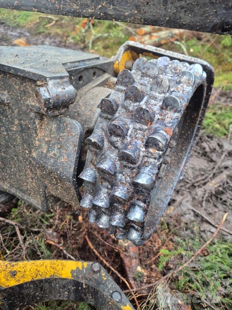 Ponsse Bear 6W Combine forestiere