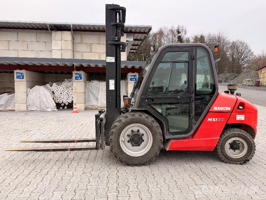 Manitou MSI30 Stivuitor diesel