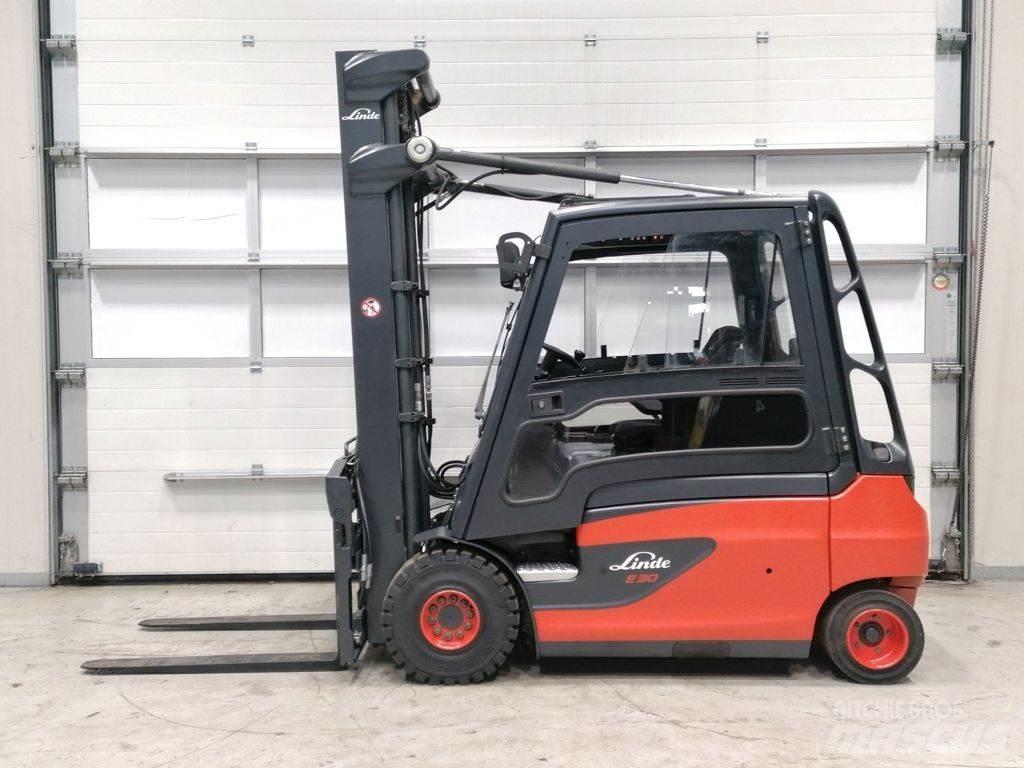 Linde E30L-01 Stivuitor electric