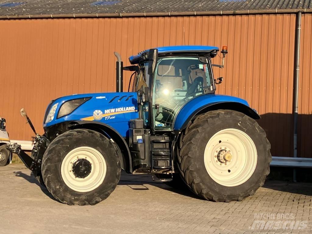 New Holland T 7.230 Tractoare