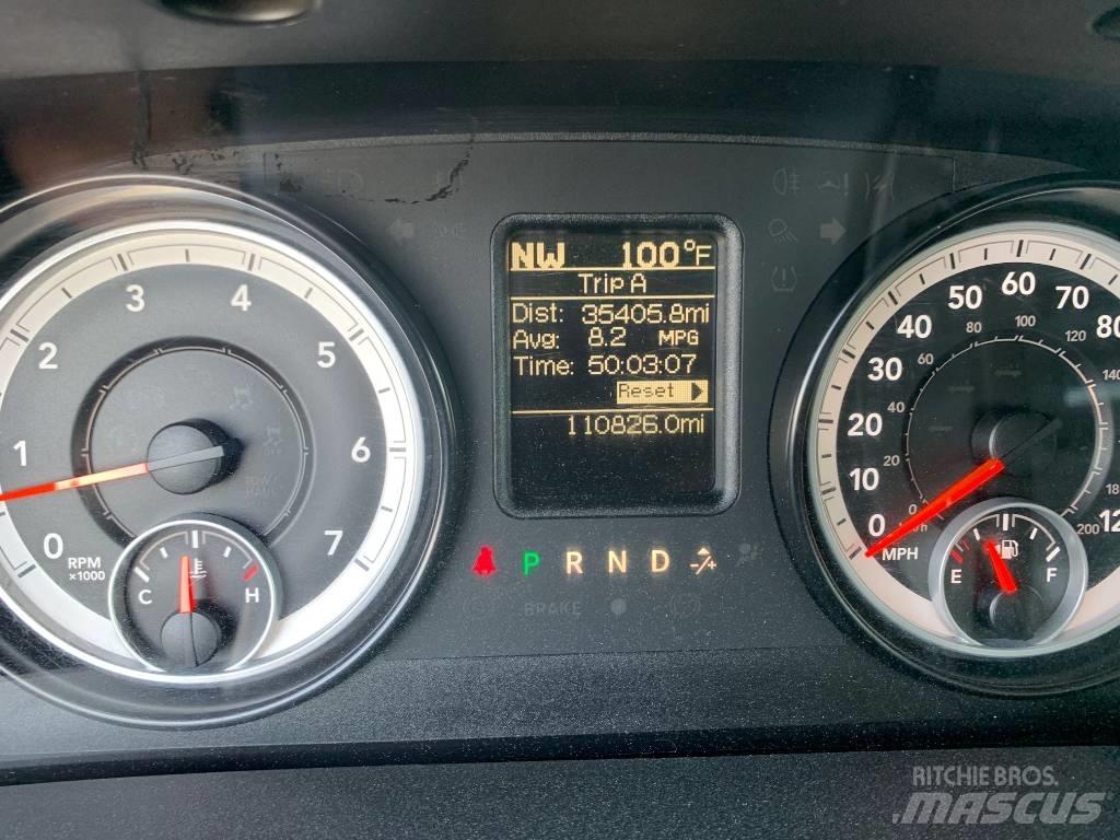 RAM 3500 TRADESMAN Camioane platforma/prelata