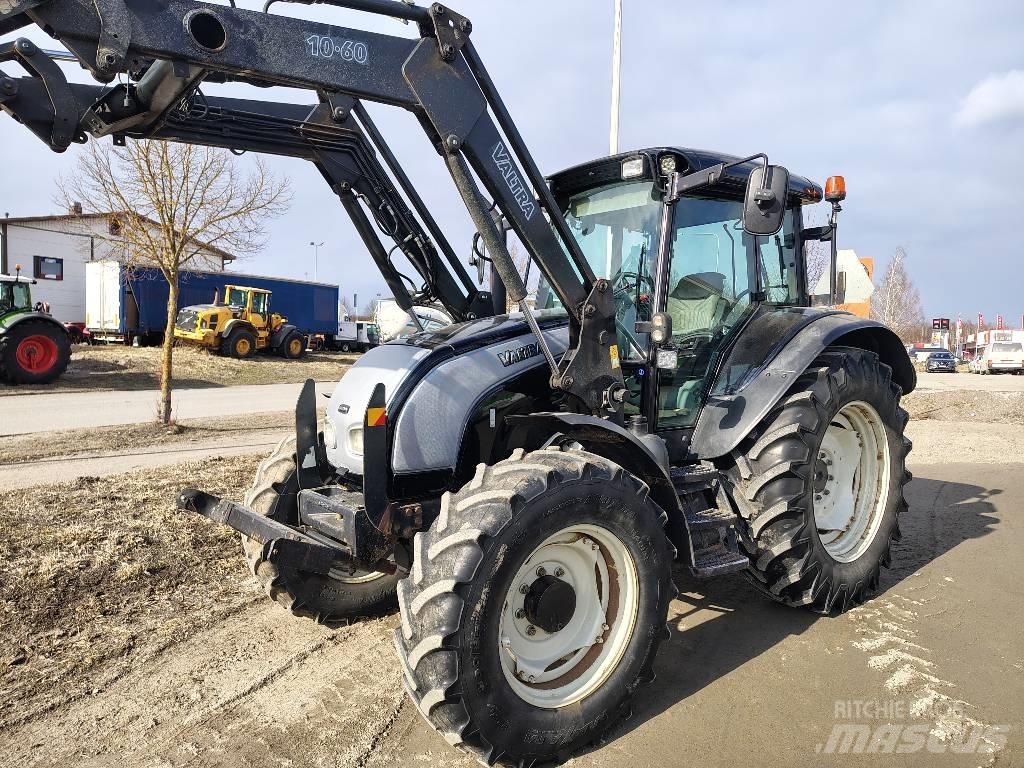 Valtra C120 Tractoare