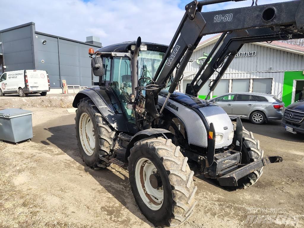 Valtra C120 Tractoare