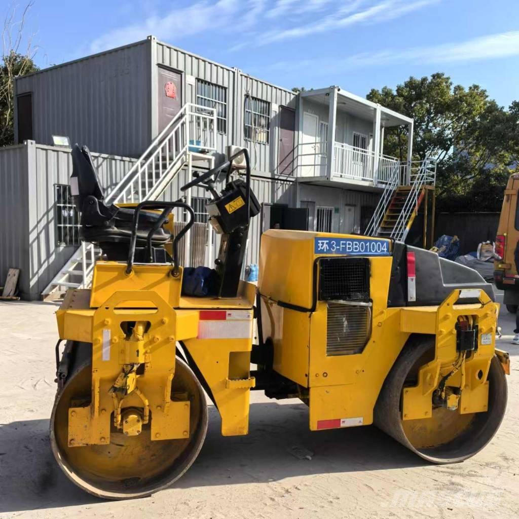 Dynapac CC 142 Cilindri compactori dubli