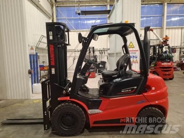Manitou MI25D Masini de teren dificil