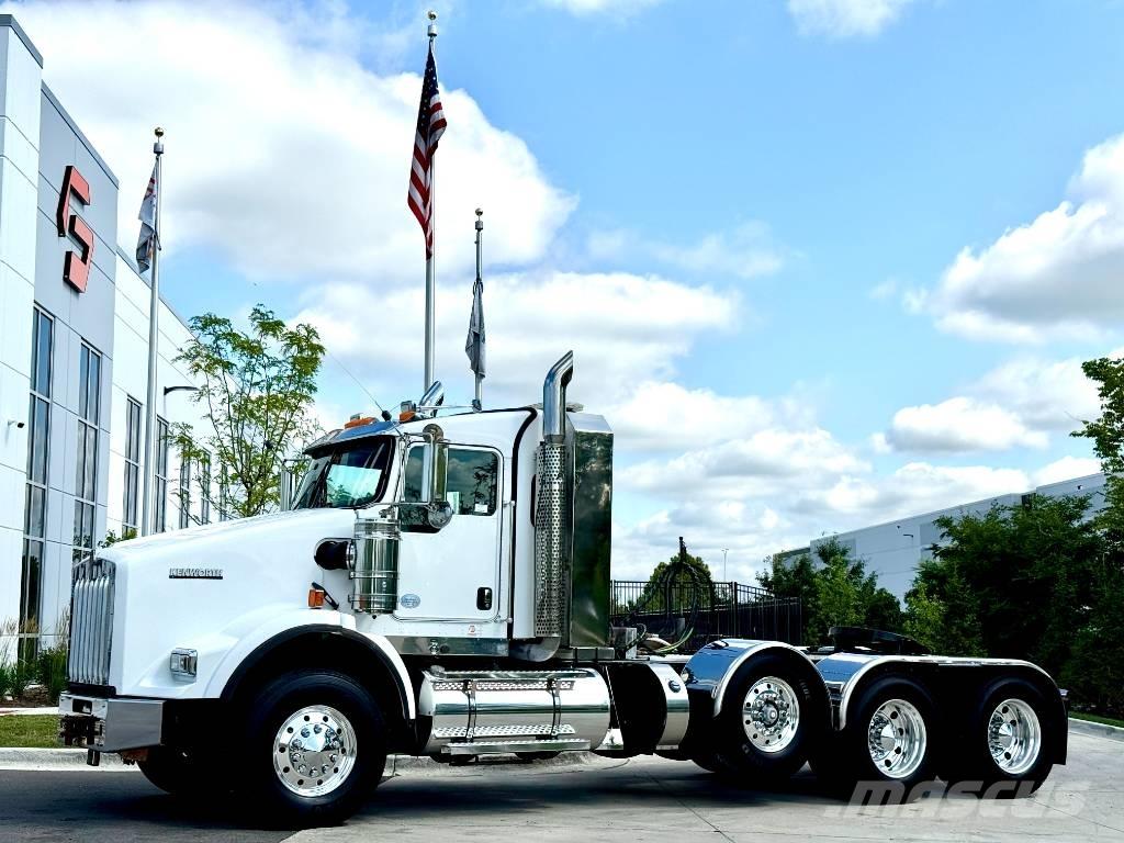 Kenworth T800 Autotractoare