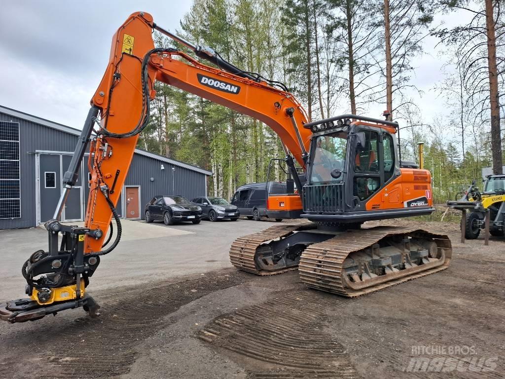 Doosan DX160LC-5 Excavatoare pe șenile
