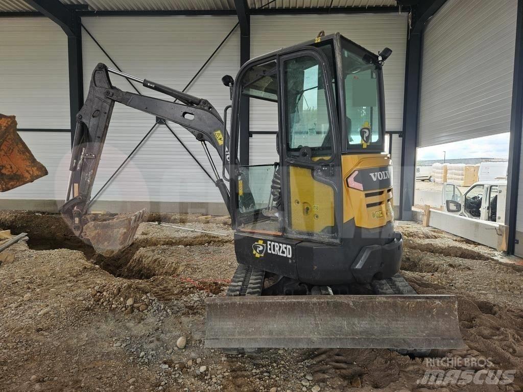 Volvo ECR 25 D Mini excavatoare < 7t