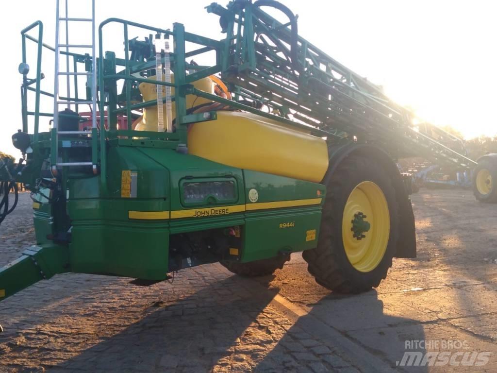 John Deere R944i Tractoare agricole sprayers