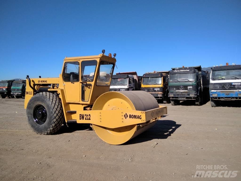 Bomag BW 212 Compactoare monocilindrice