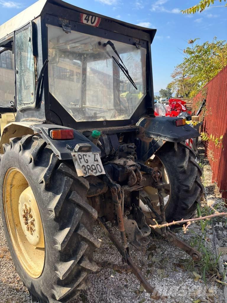 Lamborghini 600 V DT Tractoare