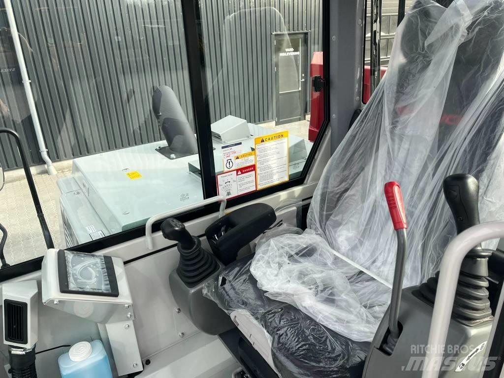 Takeuchi TCR 50 Autobasculante cu senile