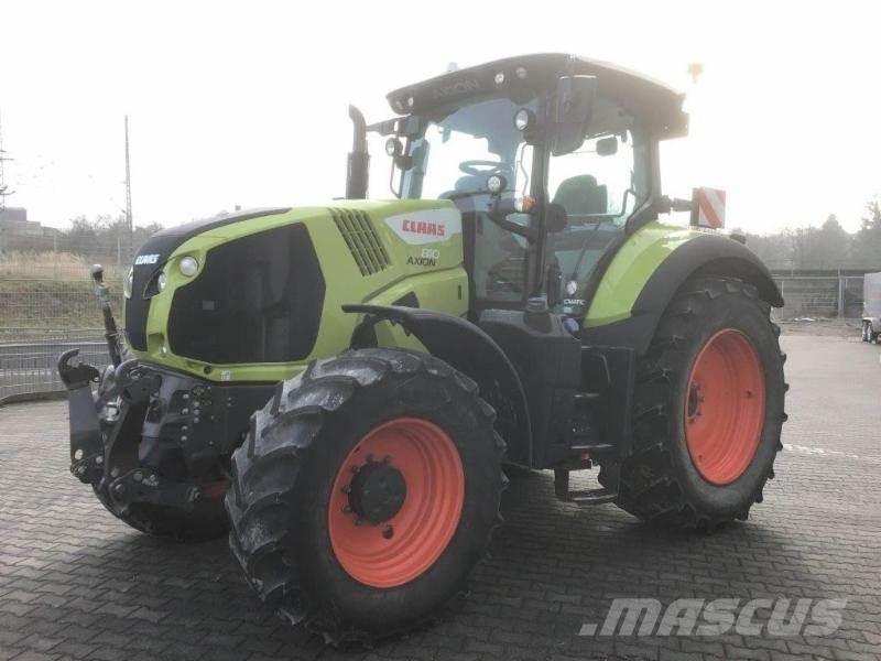 CLAAS AXION 810 Tractoare
