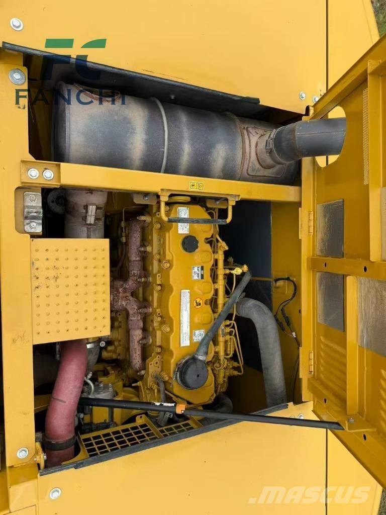 CAT 345 Excavatoare pe șenile
