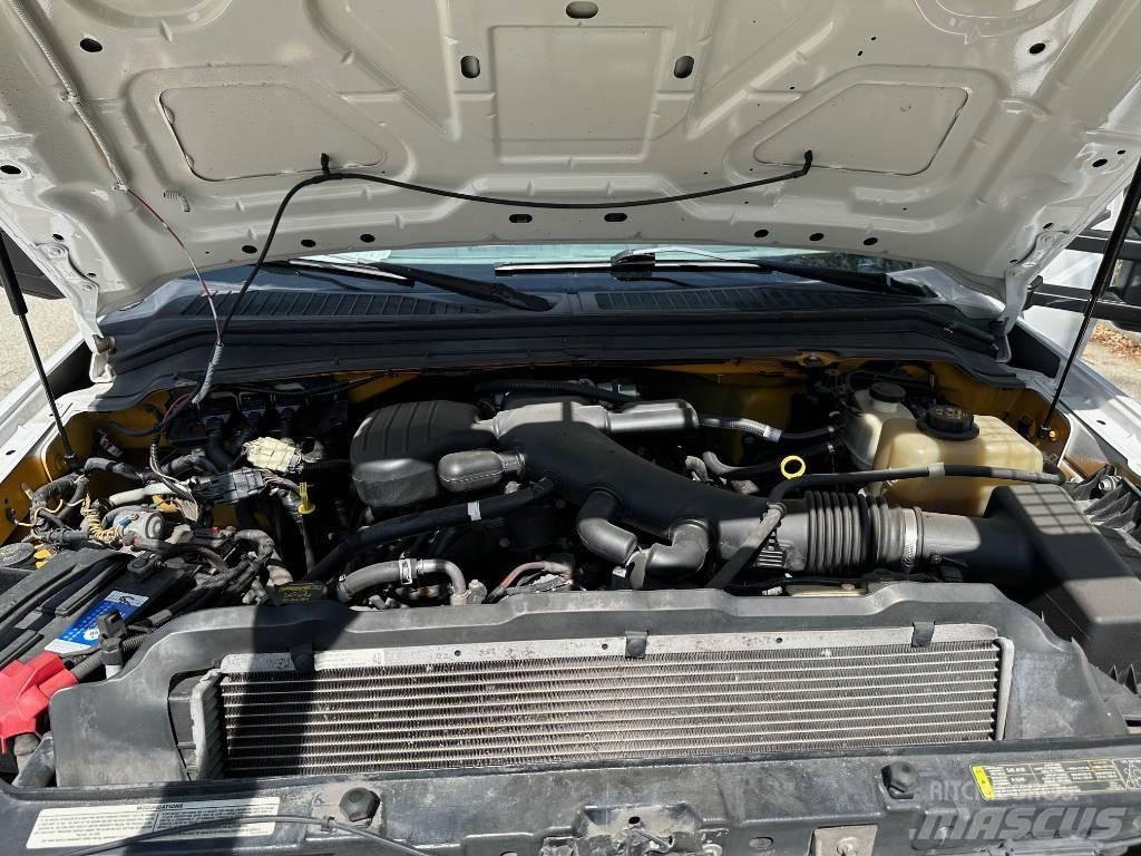Ford F 450 SD Camioane platforma/prelata
