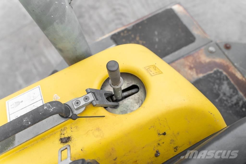 Wacker Neuson 3001 Minitractor de teren