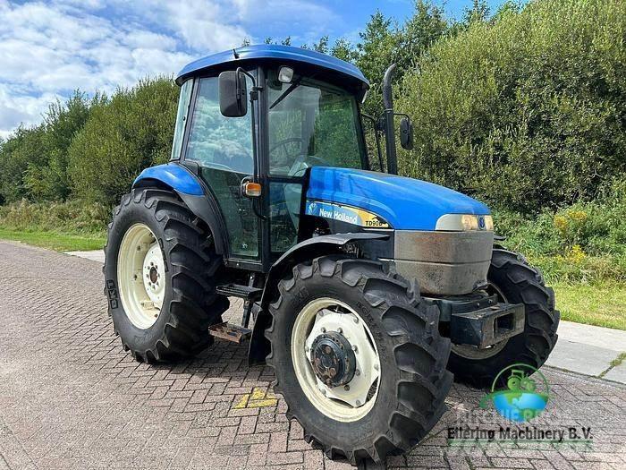 New Holland TD90 D Tractoare