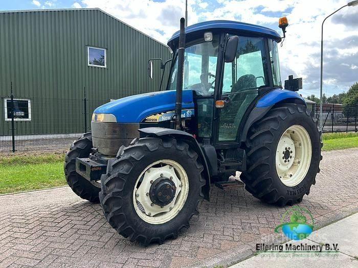New Holland TD90 D Tractoare