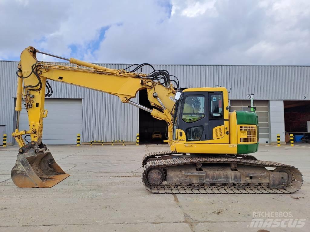 Komatsu PC228USLC-8 Excavatoare pe șenile

