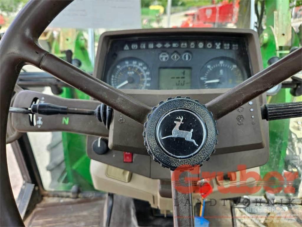 John Deere 6610 Tractoare