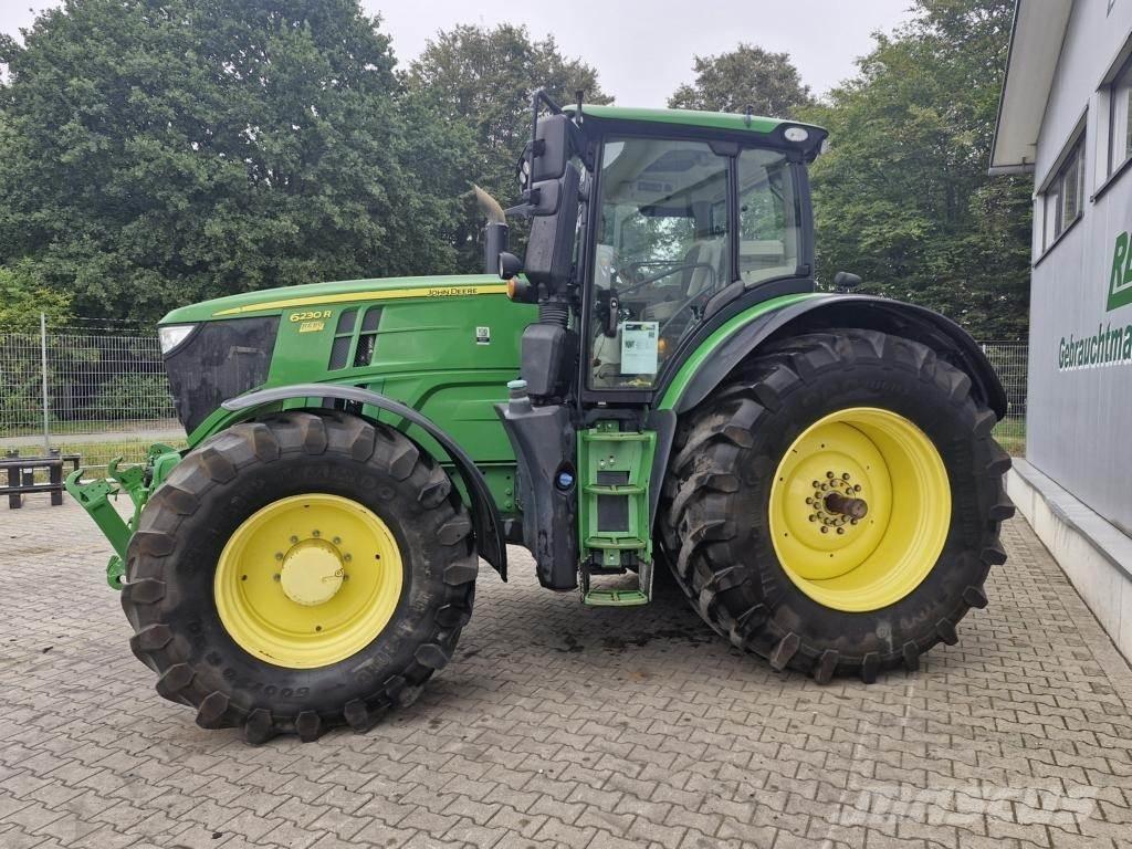 John Deere 6230R Tractoare