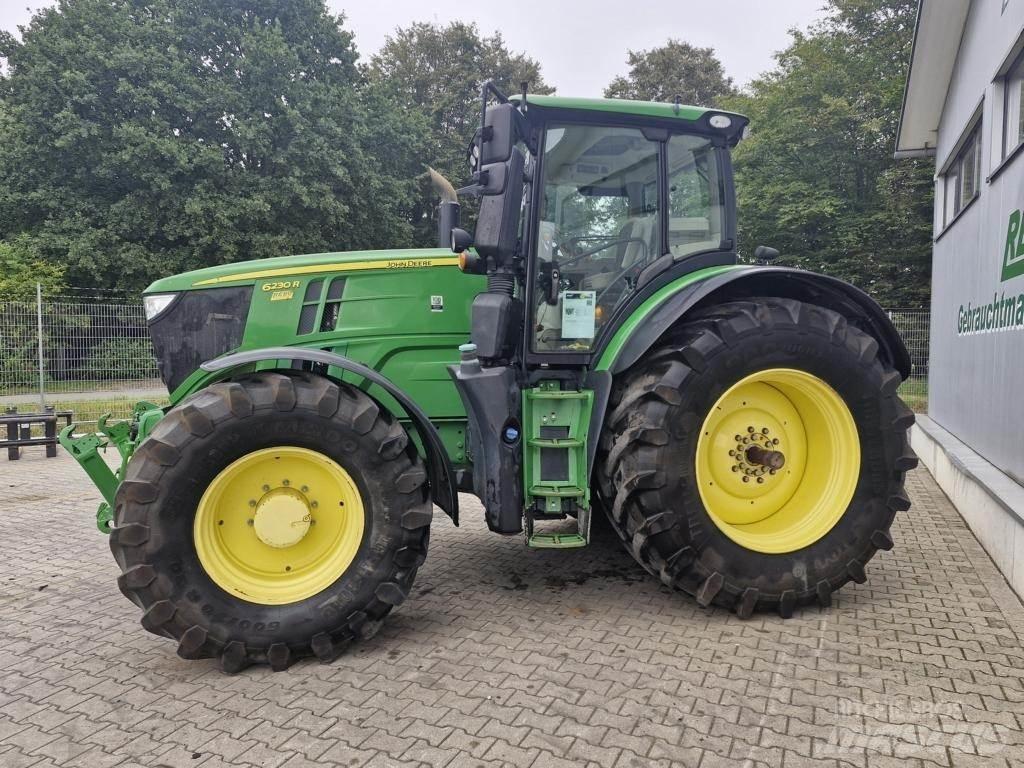 John Deere 6230R Tractoare