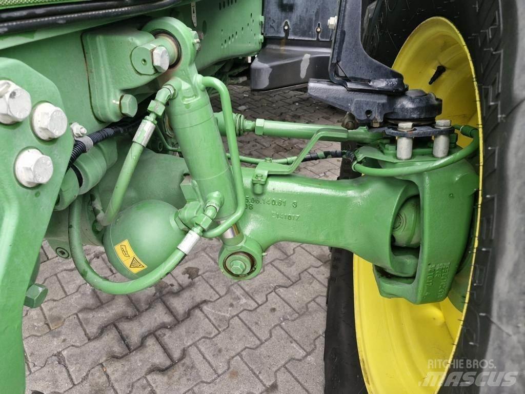 John Deere 6230R Tractoare
