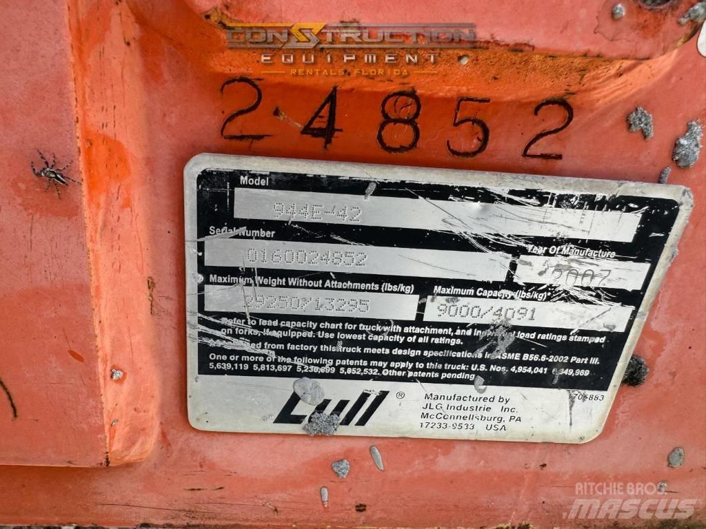 JLG 944 E-42 Strivuitoare-altele