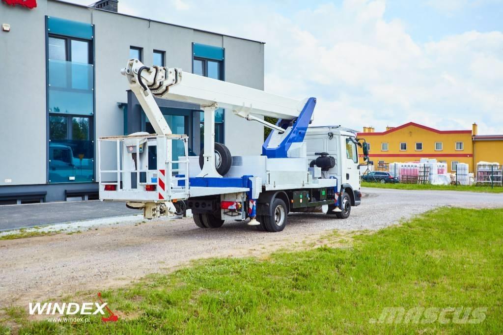 Wumag WT 300 Platforme aeriene montate pe camion