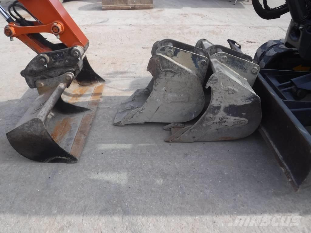 Hitachi ZX 85 US B-6 Excavatoare 7t - 12t