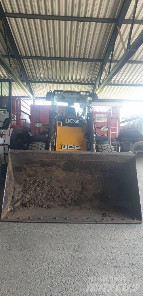 JCB 437 Incarcator pe pneuri