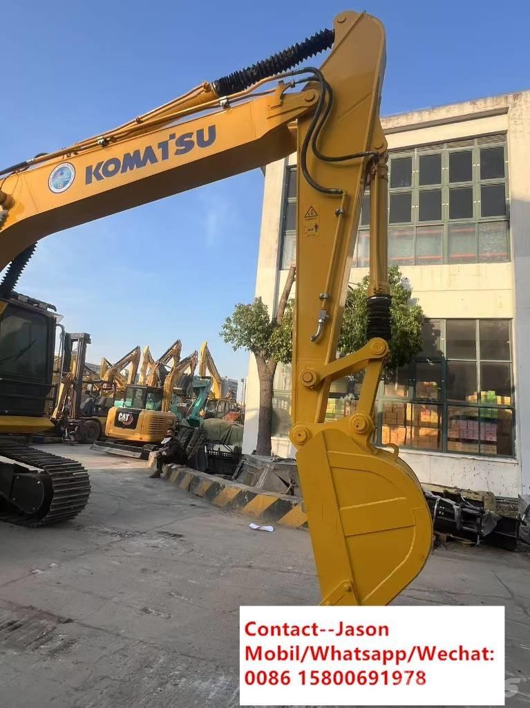 Komatsu PC 220 Excavatoare pe șenile
