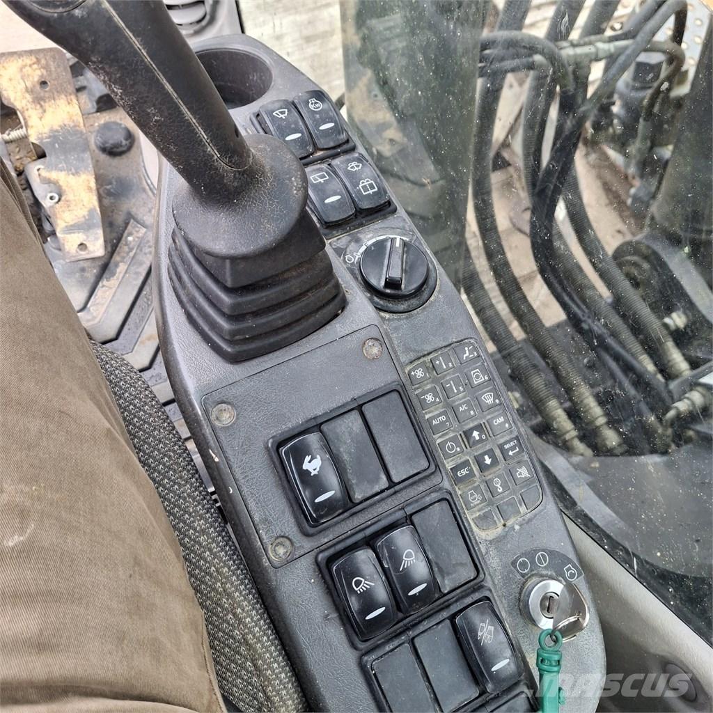 Volvo EC 210 C L Excavatoare pe șenile
