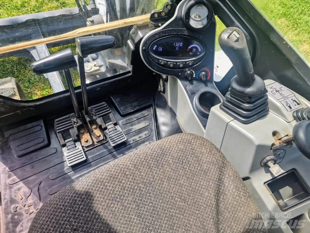 Bobcat E 55 Mini excavatoare < 7t
