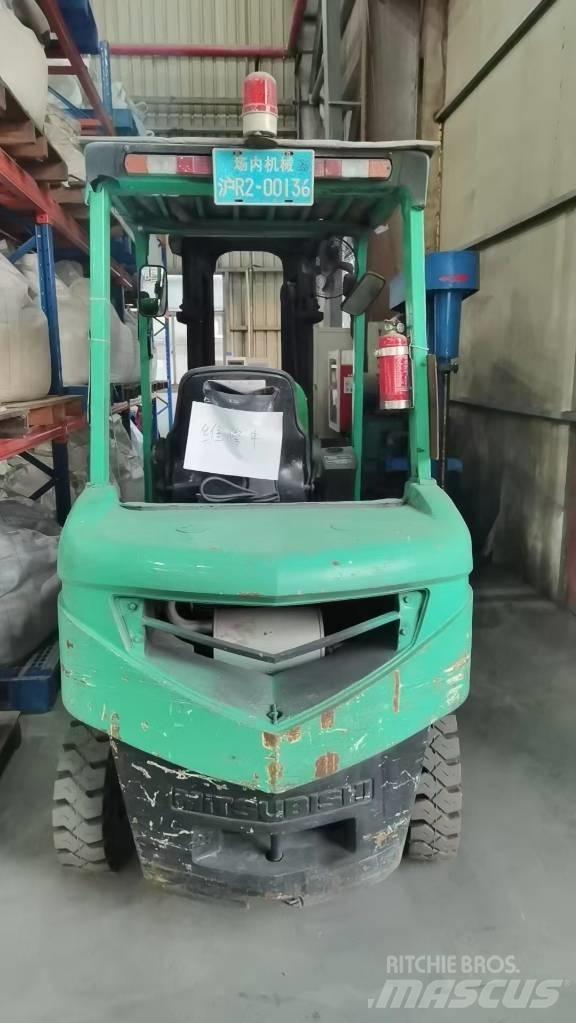 Mitsubishi FD 25 Stivuitor diesel