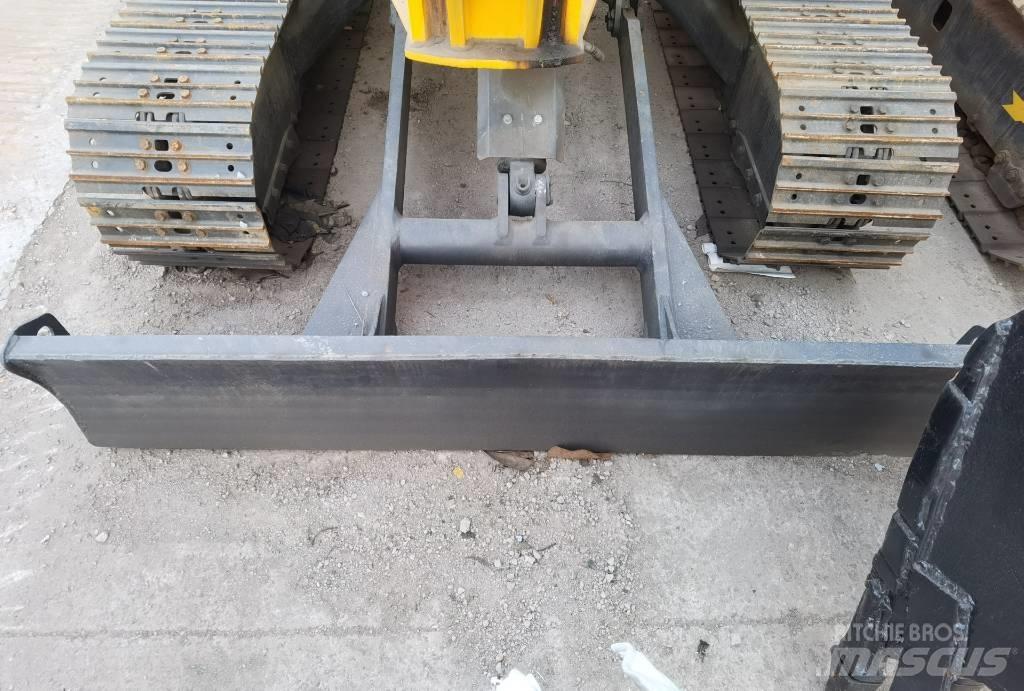 Komatsu PC55MR Excavatoare pe șenile
